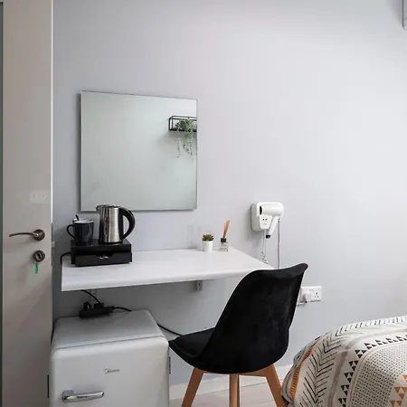 Modern Ensuite In Shared Near Balluta Bay Sliema Gzira Saint Julian's