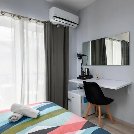 Homestay Modern Ensuite In Shared Near Balluta Bay Sliema Gzira *