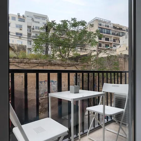 Modern Ensuite In Shared Near Balluta Bay Sliema Gzira * St. Julian's