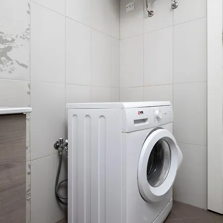 Modern Ensuite In Shared Near Balluta Bay Sliema Gzira * Saint Julian's