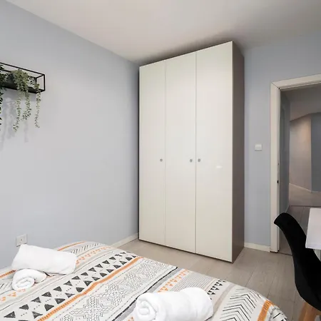 Ubytování v soukromí Modern Ensuite In Shared Near Balluta Bay Sliema Gzira *