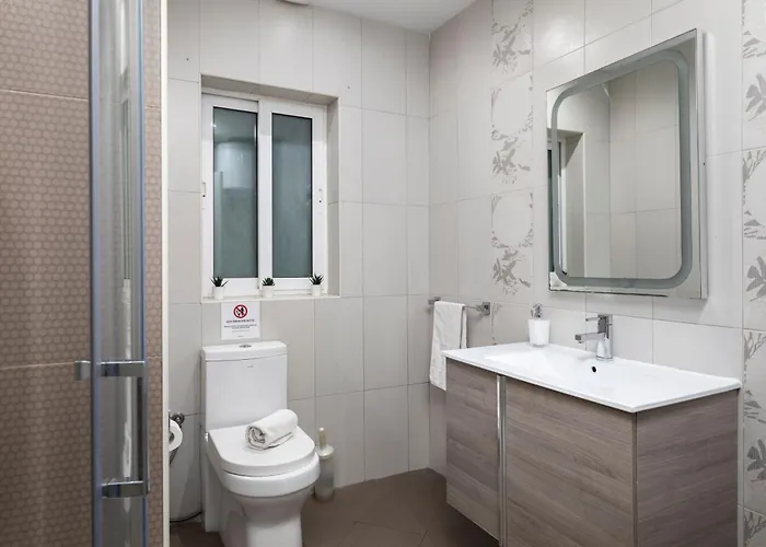 Modern Ensuite In Shared Near Balluta Bay Sliema Gzira * Saint Julian's