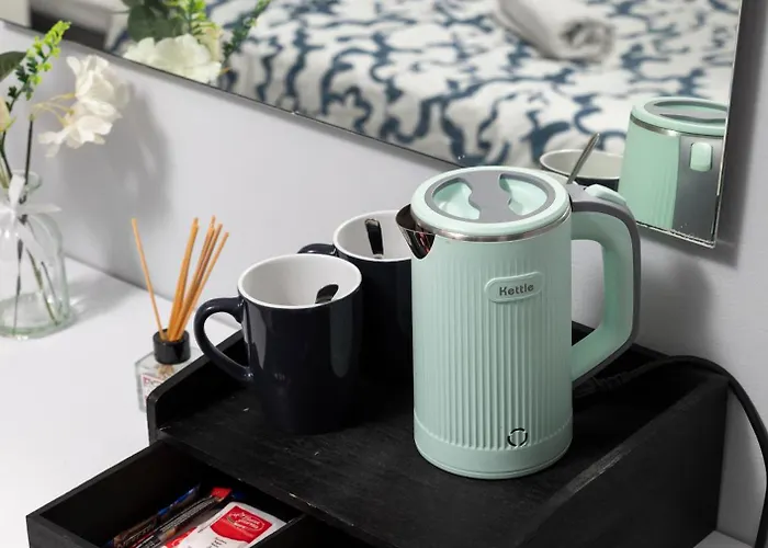 Homestay Modern Ensuite In Shared Near Balluta Bay Sliema Gzira *