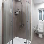 ホームステイ Modern Ensuite In Shared Near Balluta Bay Sliema Gzira