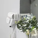 Modern Ensuite In Shared Near Balluta Bay Sliema Gzira ホームステイ *